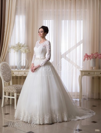 Свадебные платья Charming Elegance 086-1